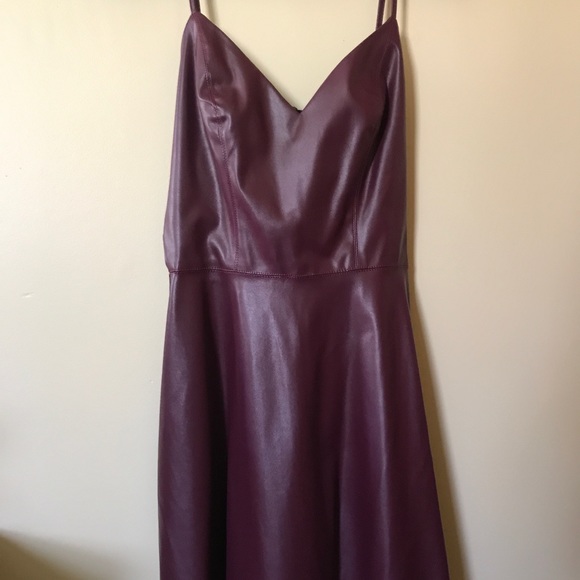 Faux leather burgundy dress - Picture 1 of 6